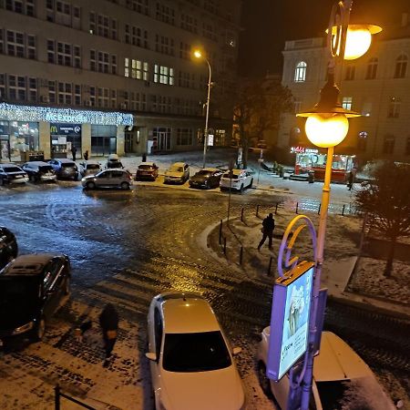 Апартаменти Трехкімнатні В Самому Центрі Для 6-Х Leopoli Esterno foto